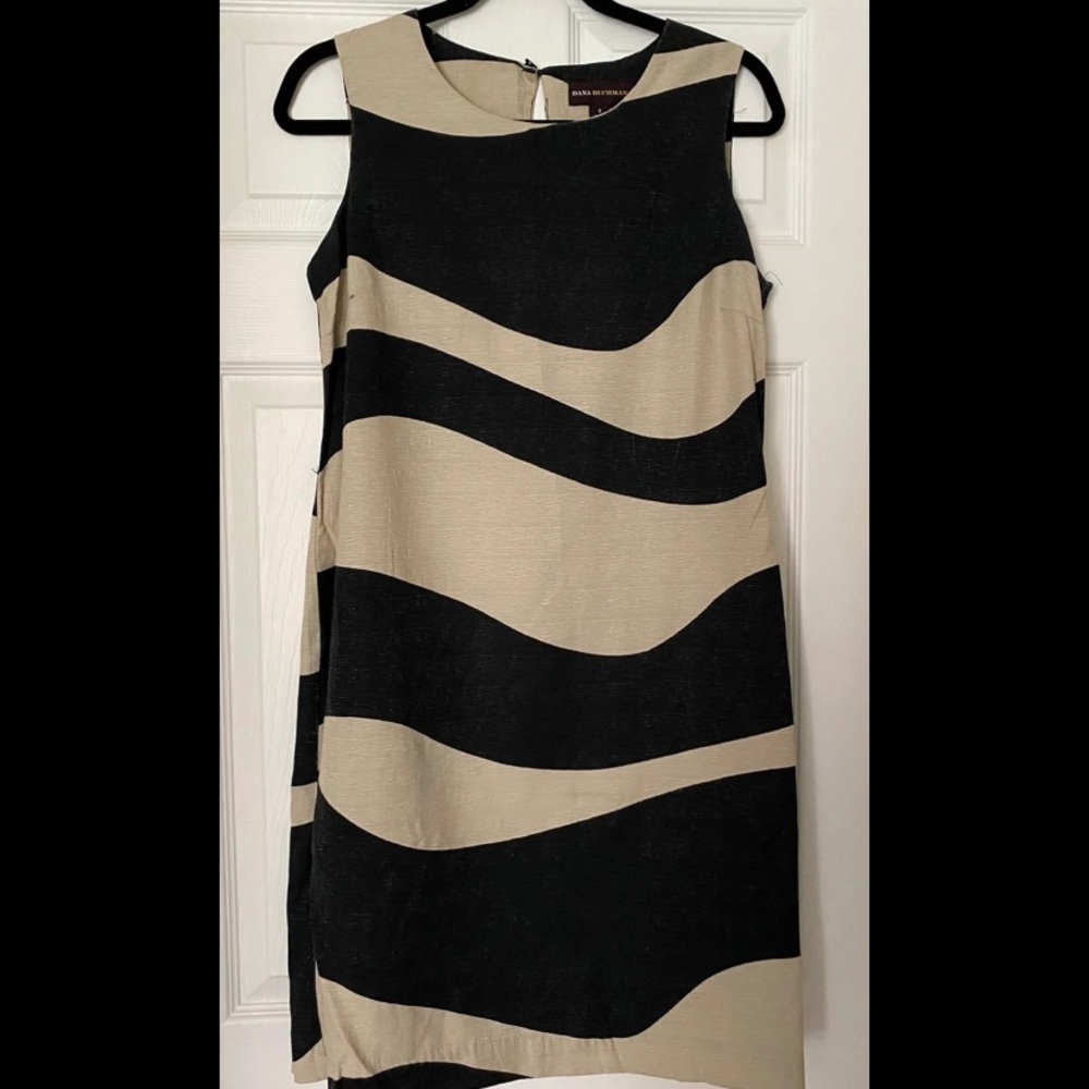 Dana Buchman Dress